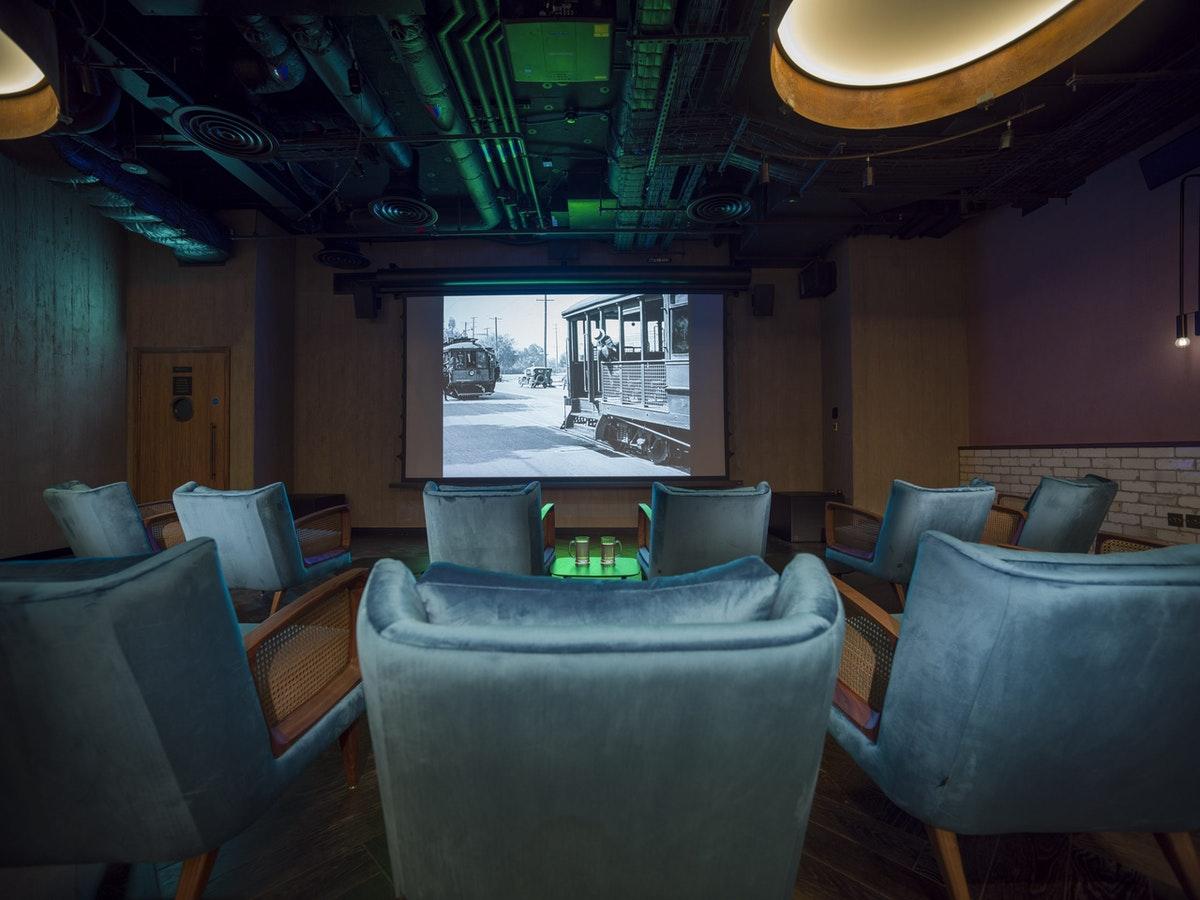 Middle Eight - Covent Garden - Preferred Hotels And Resorts Лондон Екстериор снимка The 2018-built cinema