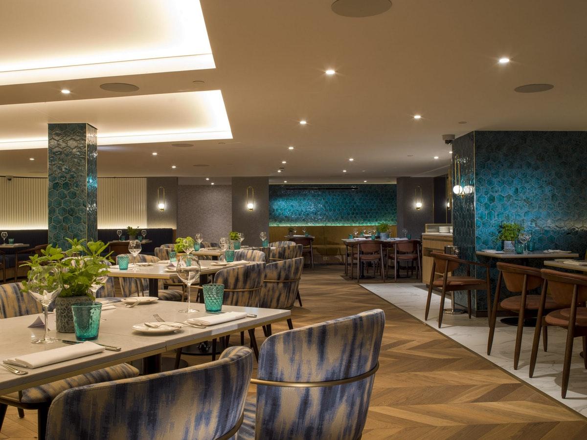 Middle Eight - Covent Garden - Preferred Hotels And Resorts Лондон Екстериор снимка The interior of Bluebird
